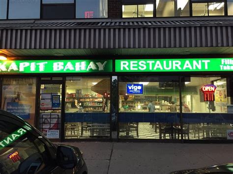 kapitbahay in English .